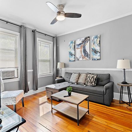 Spacious Apartments Near Ashmont - Evonify Stays Boston Exteriör bild